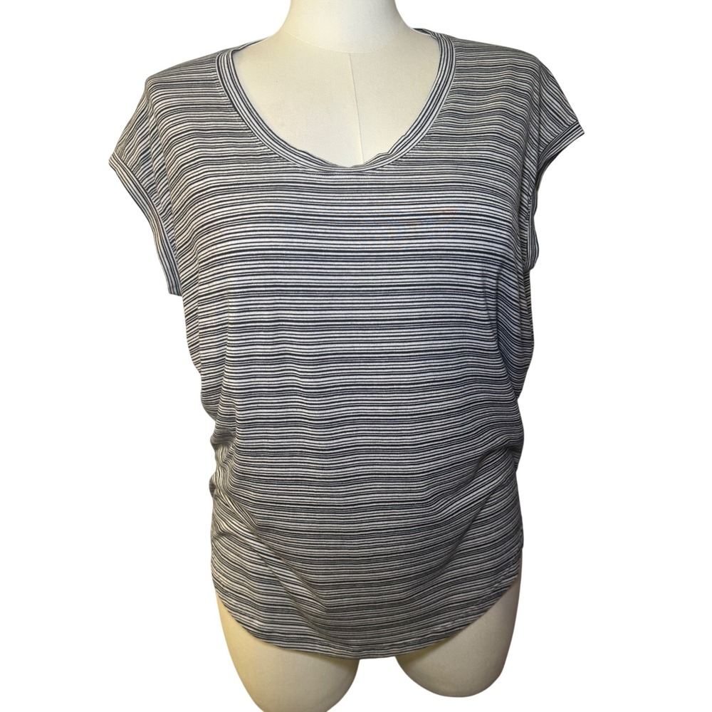 Athleta Cloudlight Stratus Striped Tee Black White Scoop Neck Top Large